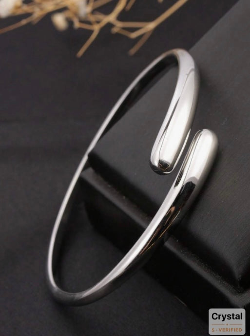 Plain Teardrop Bangle Bracelet - Silver