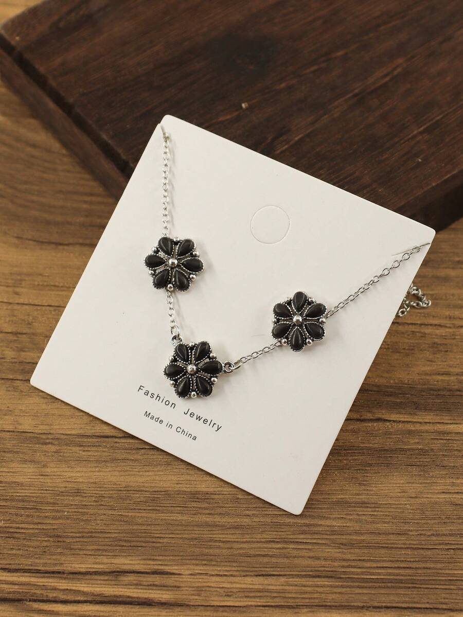 Small Flower Set - Black Stone