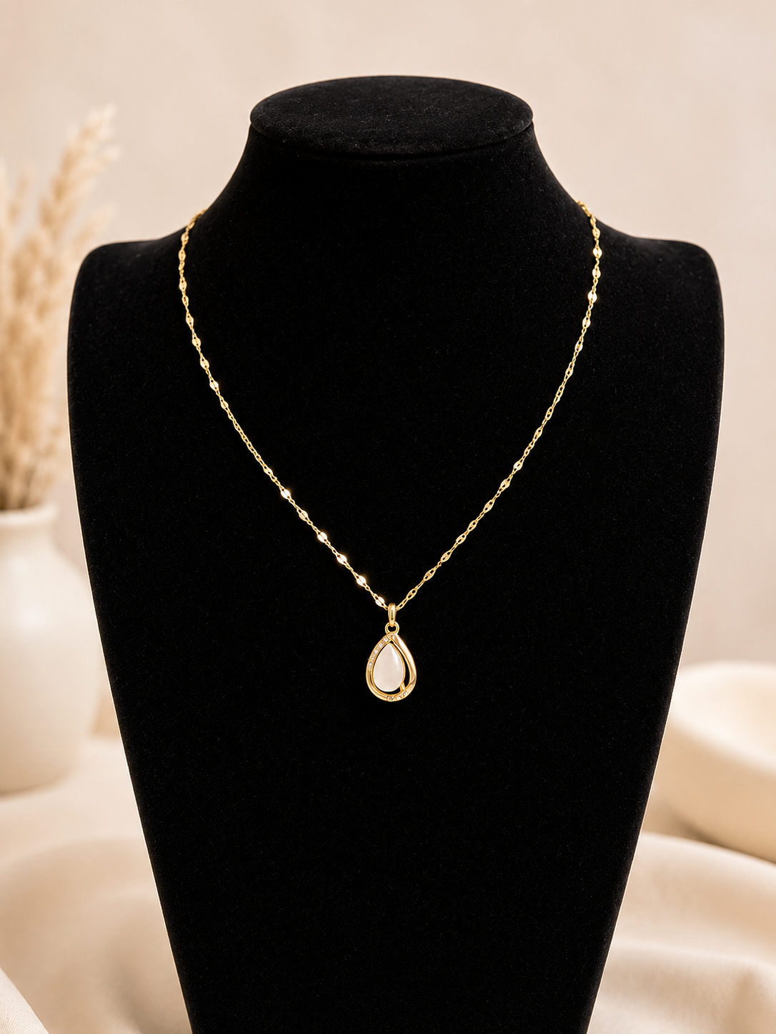 Custom Necklace - Cat’s Eye Necklace - White
