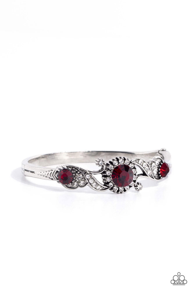 Expert Elegance - Red