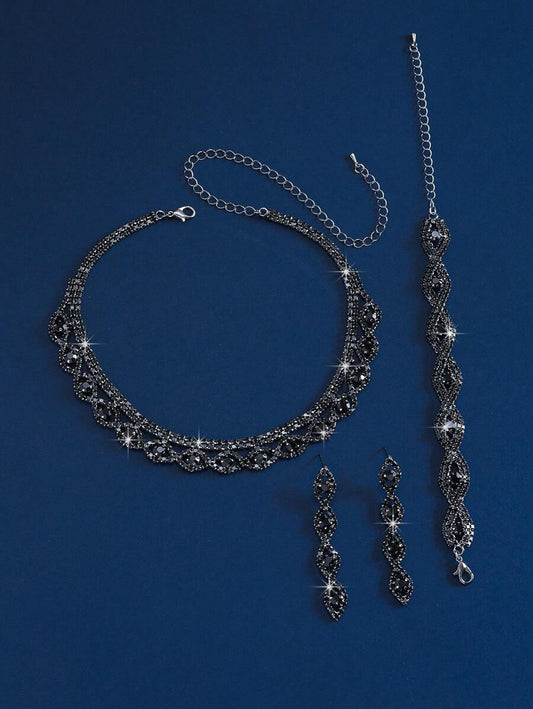 Heirloom Collection Scalloped Necklace - Black