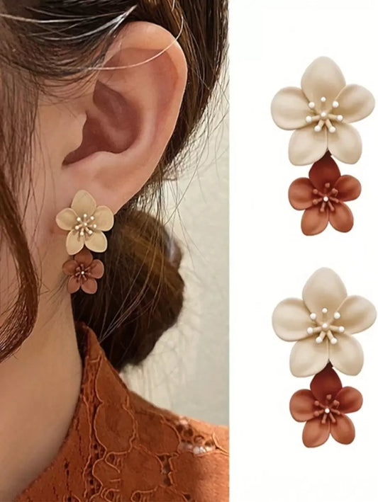 Flower Earring - Brown