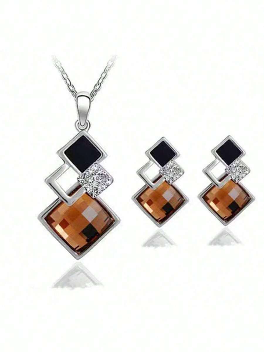 Square Design Champagne Set - Silver