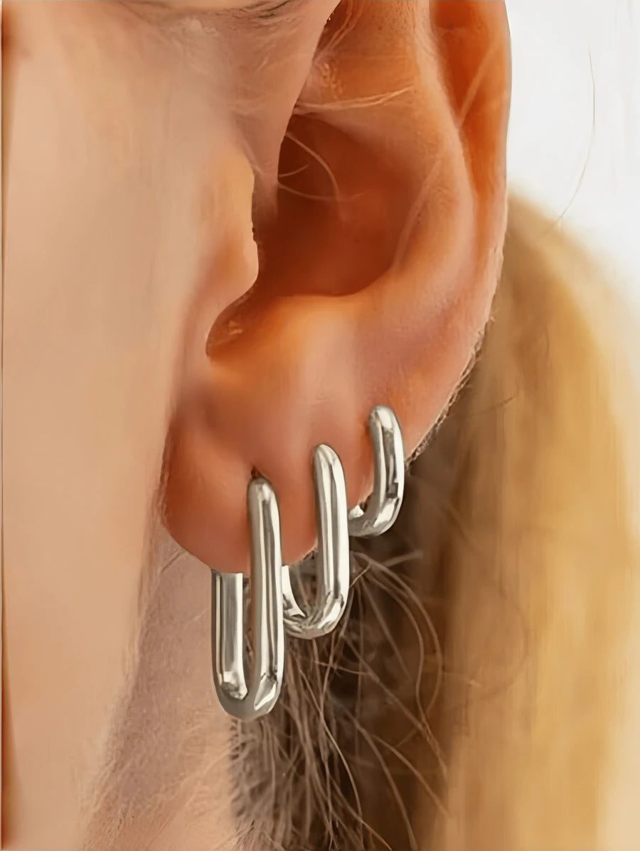 Oval Hoop Earrings - silver