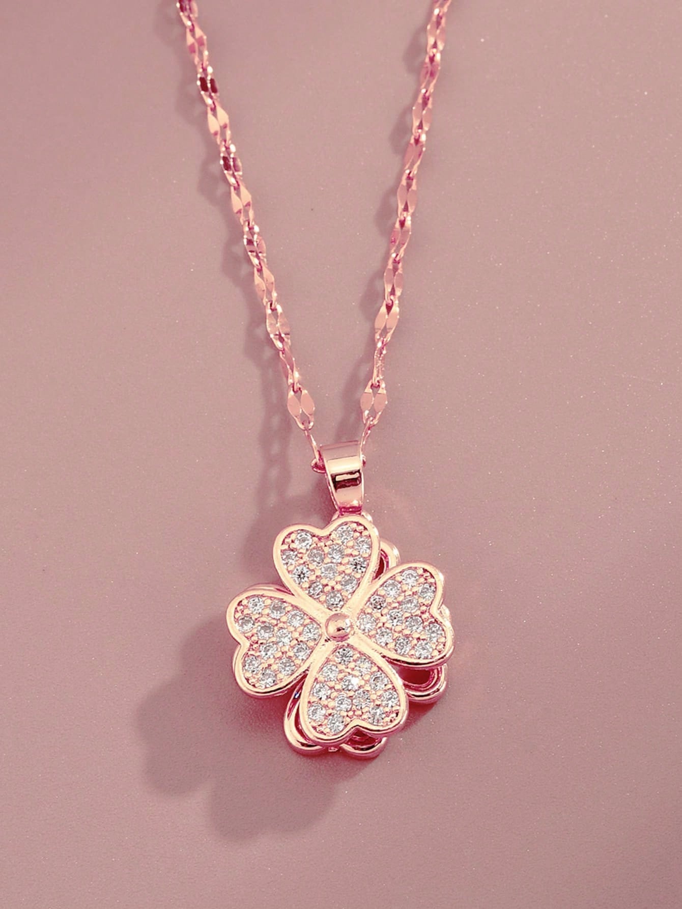 Four Leaf Clover Spinner Necklace - Rose Gold