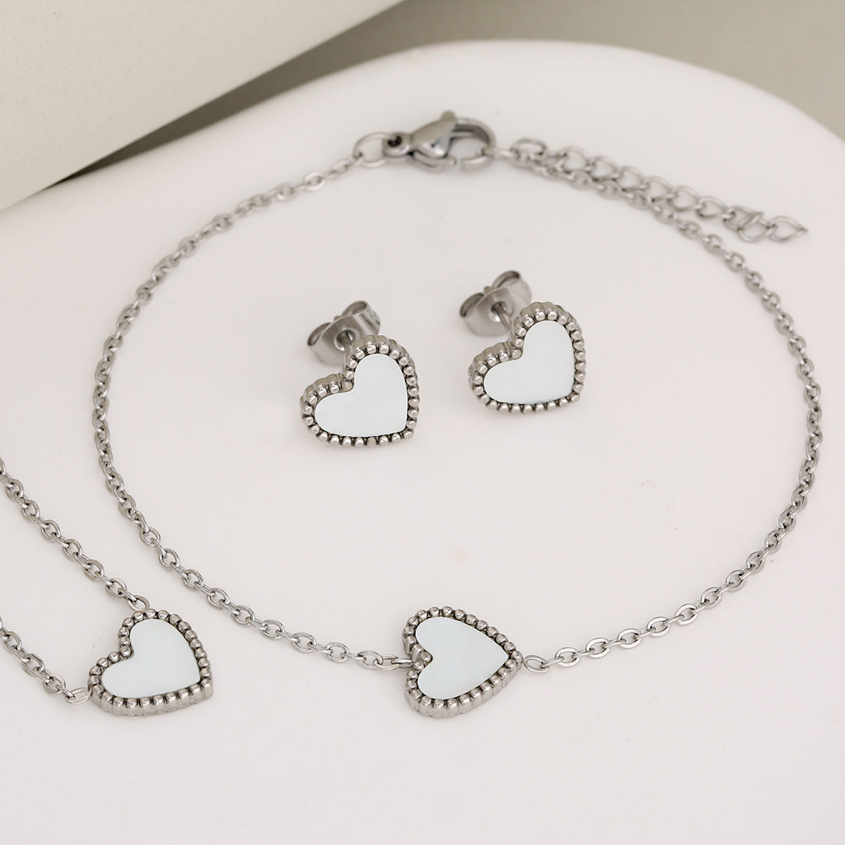 Heart Shaped Jewelry Set - Seashell
