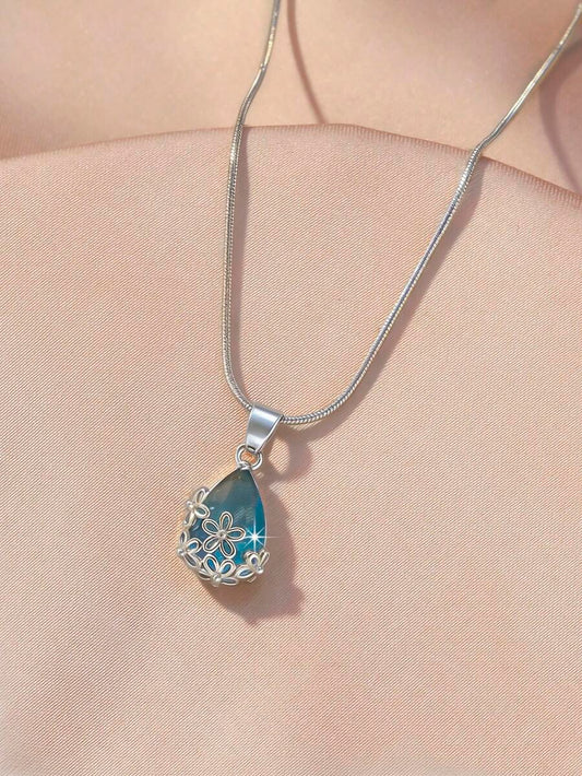 Teardrop Pendant - Blue