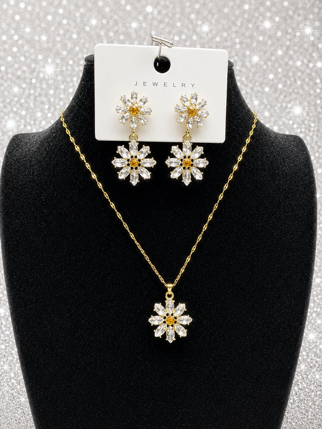 Custom Necklaces - Flower Pendant - Gold