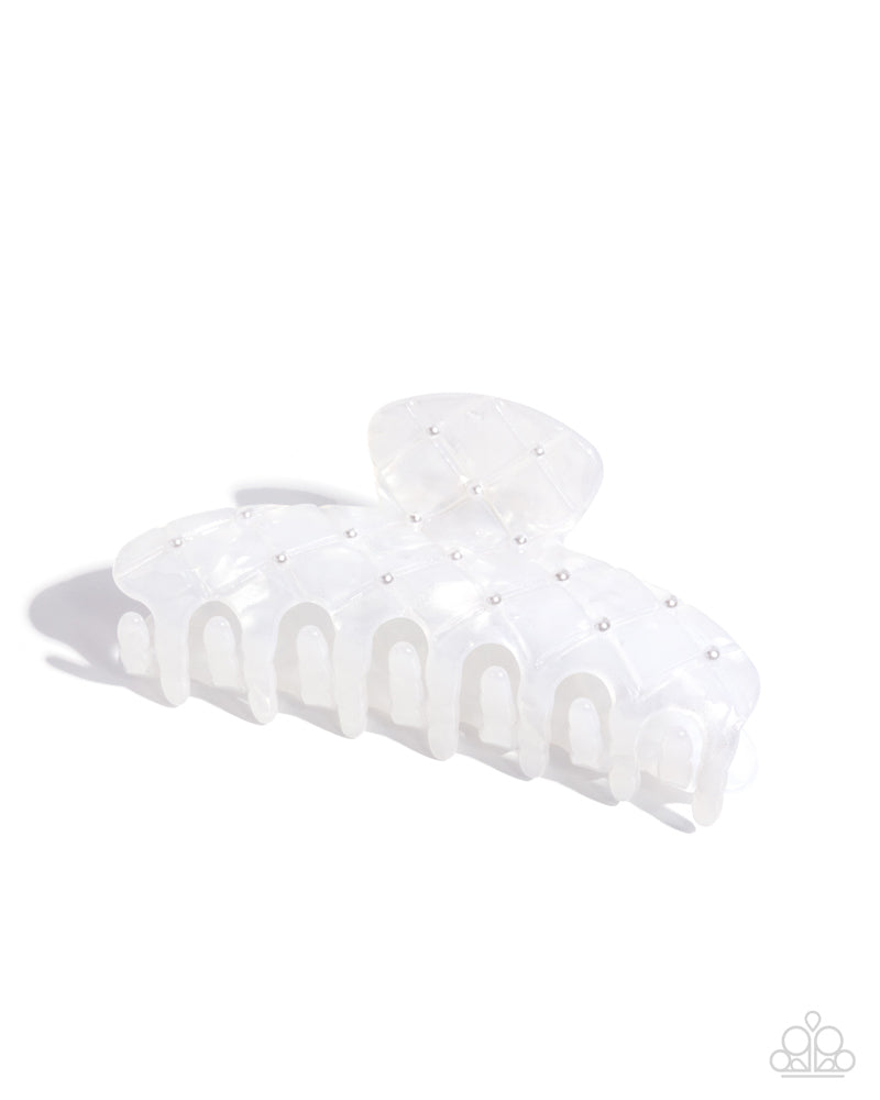 Precise Pearls - White